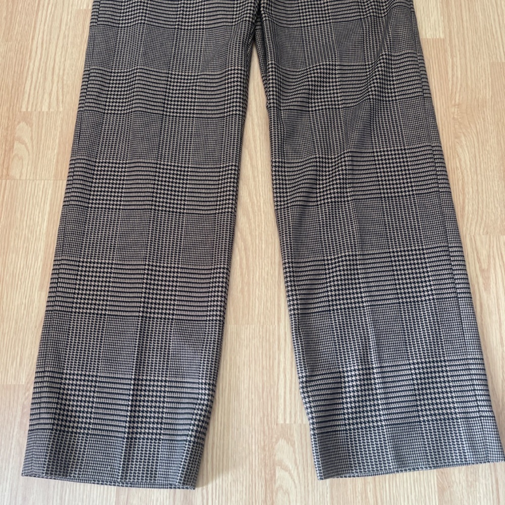 NWT Banana Republic Black and Tan Straight Leg Trousers / Slacks / Pants size10L - Picture 2 of 8